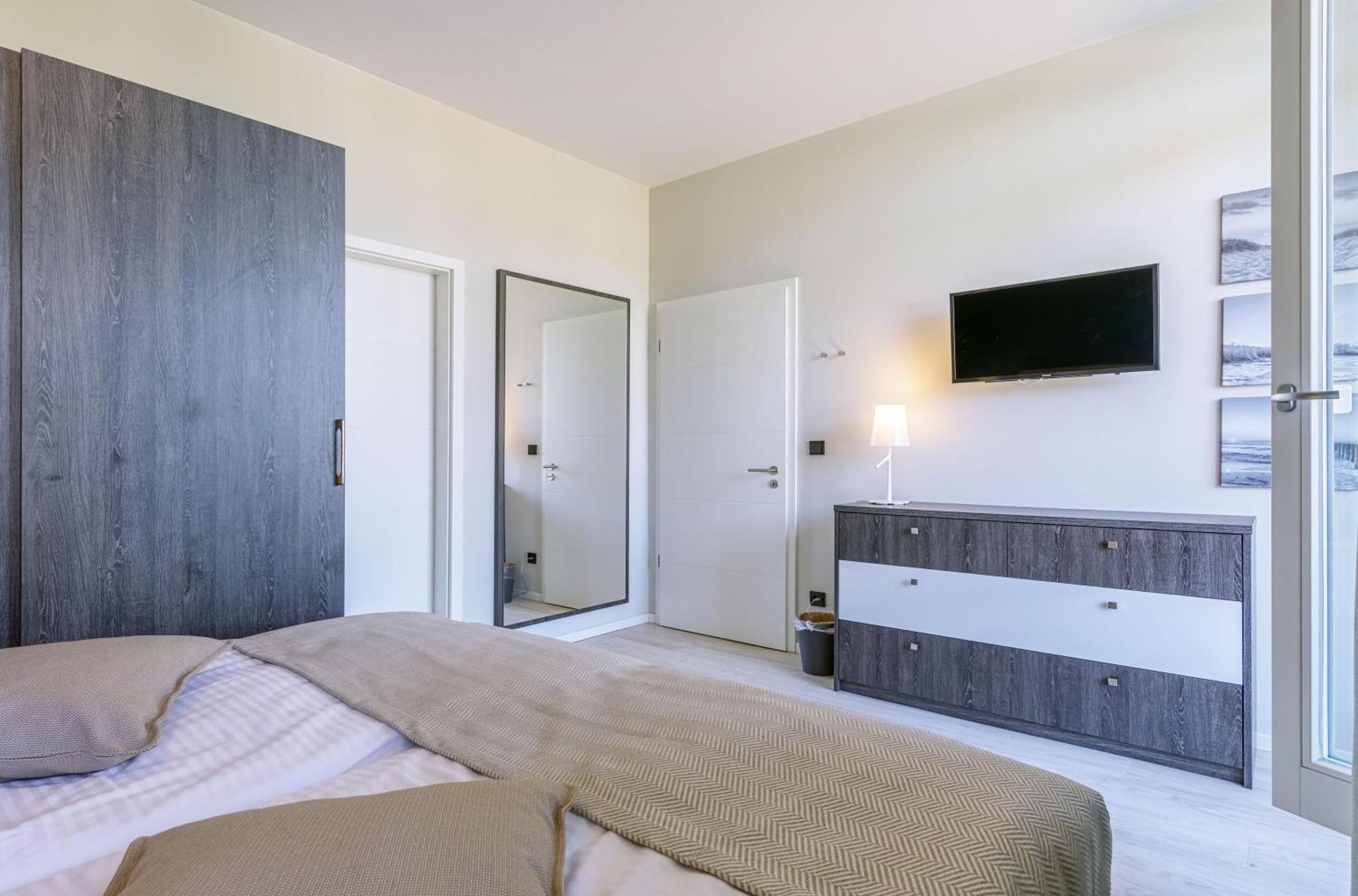 Zwei Wasser - Alte Seefahrtschule Aparthotel วุสโทรว์ ห้อง รูปภาพ